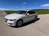 BMW 320i F30 | Sehr gepflegt | AHK elektrisch |  - BMW 3er Reihe: E30