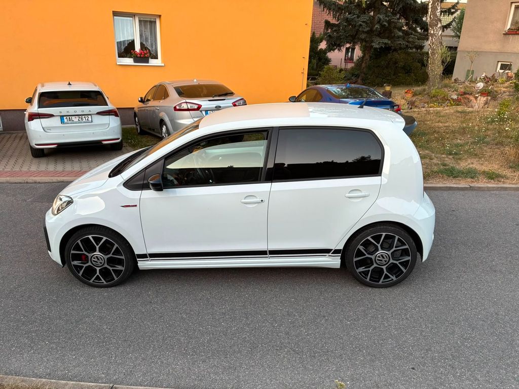 Image of Volkswagen up!