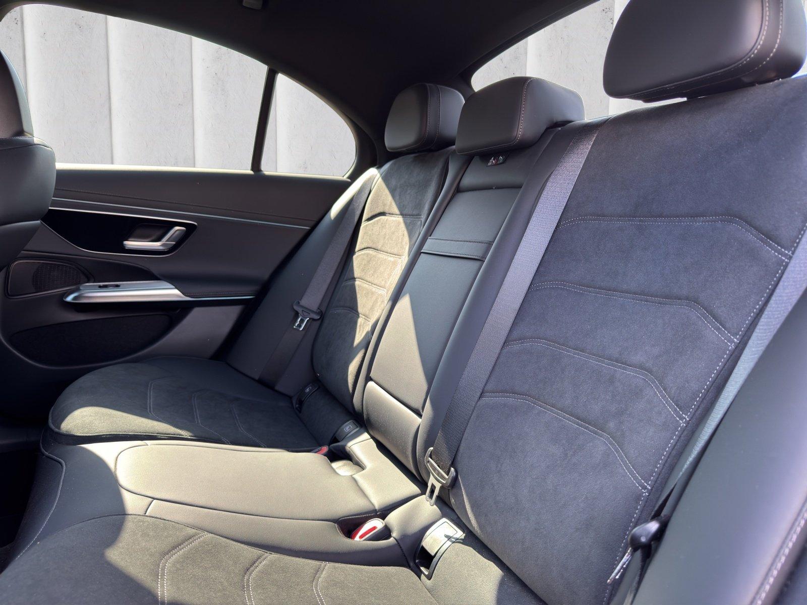 Mercedes-Benz E 220 d AMG Night Paket Keyless  Agilitiy LenHei