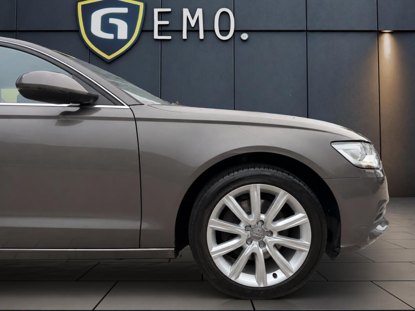 Audi A6 3.0 TDI NAVI XENON PDC SHZ LEDER TEMP