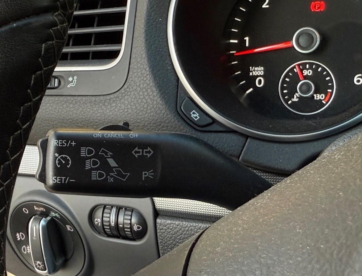 Volkswagen Golf 2011 — photo 5