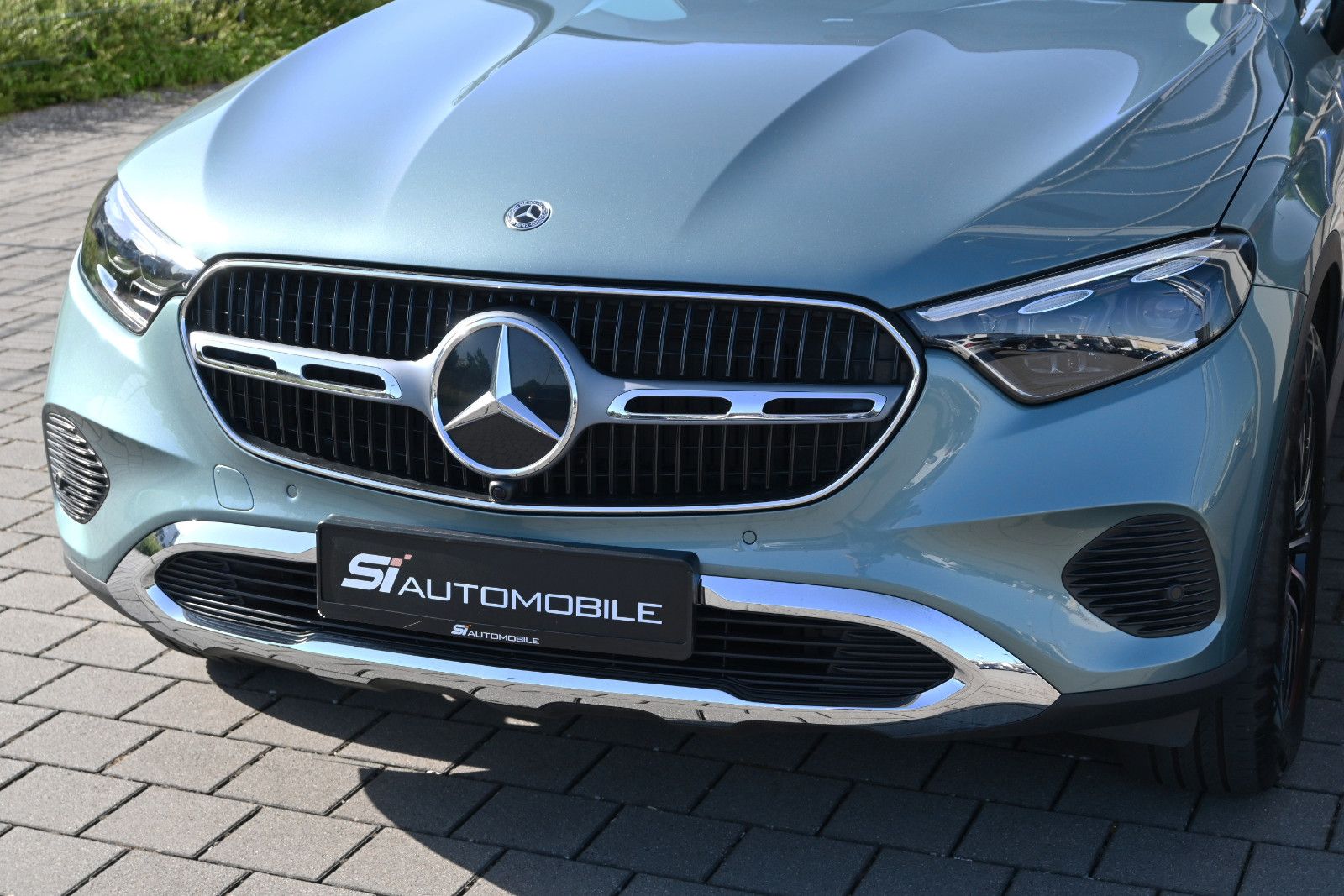 Fahrzeugabbildung Mercedes-Benz GLC 220 d 4MAT. °ACC°AHK°PANO°STANDHZ°DIGI LIGHT