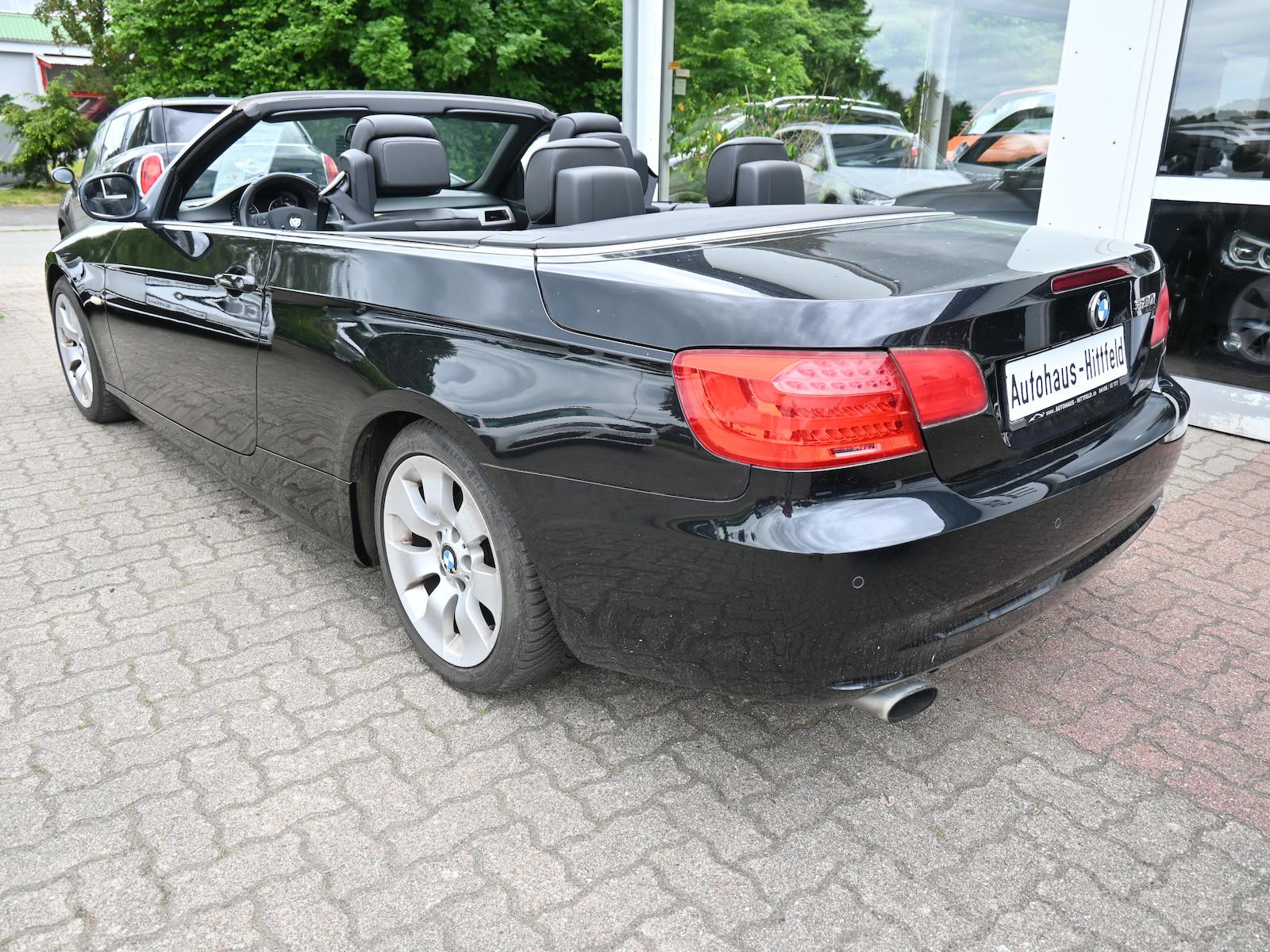 BMW 320 iAut Cabrio Klimaaut Leder Bluet PDC Bi-Xen
