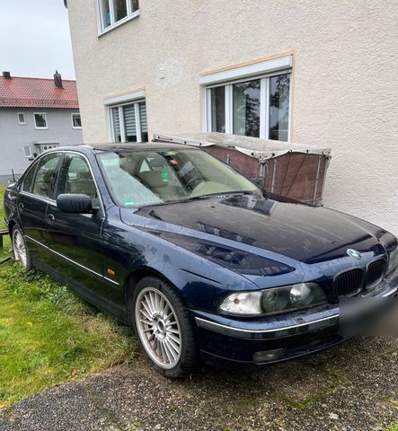 BMW Tausche/Verkaufe BMW E39 540i