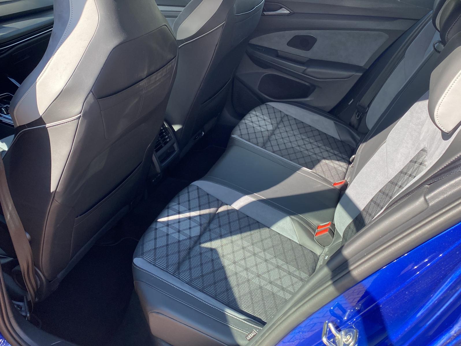 Volkswagen Golf 2.0 TSI DSG R-Line*HeadU*KeyGo*NaviPro*LED+, миниатюра 9