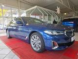 BMW 530 e xDrive Luxury Line+LASER+H/K+SOFT CLOSE+ - mit Hybrid-Antrieb: Blau, Sitzbelüftung