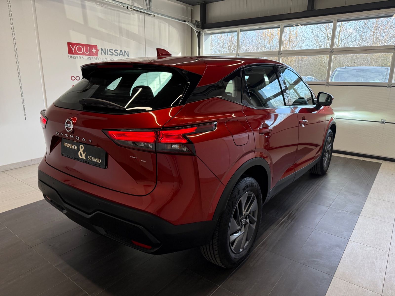 Fahrzeugabbildung Nissan Qashqai Acenta - Navi, 360°-Kam., Winter-P.