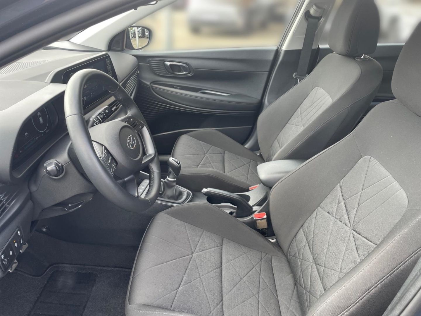 Fahrzeugabbildung Hyundai BAYON 1.0T Mild-Hybrid 48V Trend Navi Kamera AHK