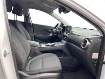 Hyundai Kona Elektro Trend 64 kWh Kam.+OBC+Navi+SHZ+ACC
