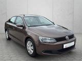 Volkswagen Jetta VI 1.2 TSI Trendline *S-Heft*SHZ*2x PDC* - Volkswagen Jetta: 1.2