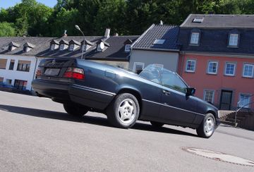 Mercedes-Benz E 200 Cabrio*W124,Automatic,Sitzheizung,Tempomat