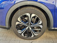 Fahrzeugabbildung C5X Shine 1.6 PureTech 180 EU6d