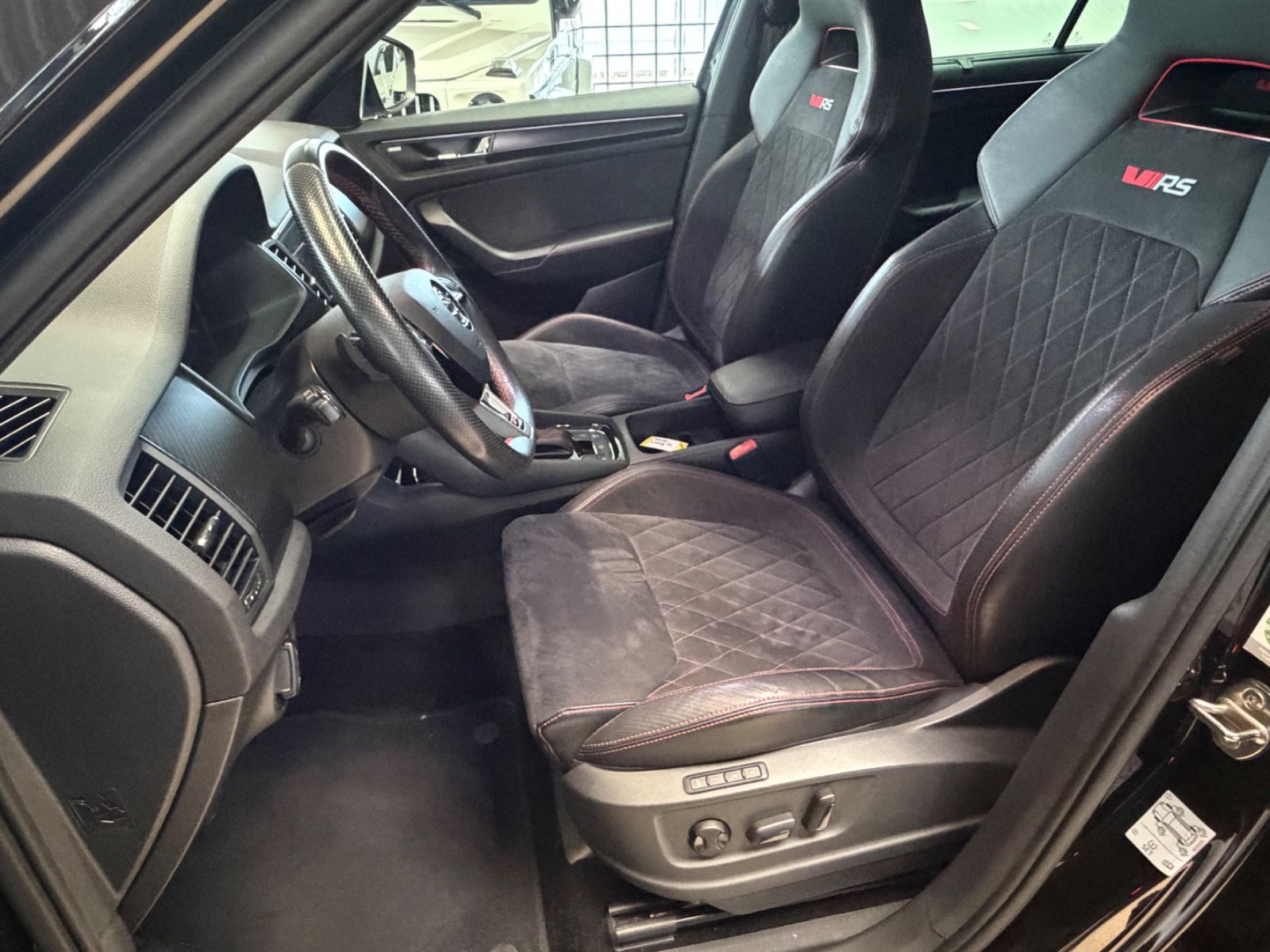 Fahrzeugabbildung SKODA Kodiaq RS 4x4
