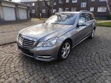 Mercedes-Benz E 250 E T-Modell E 250 CDI 4Matic Sehr Gepflegt - Mercedes-Benz E 250: 4matic