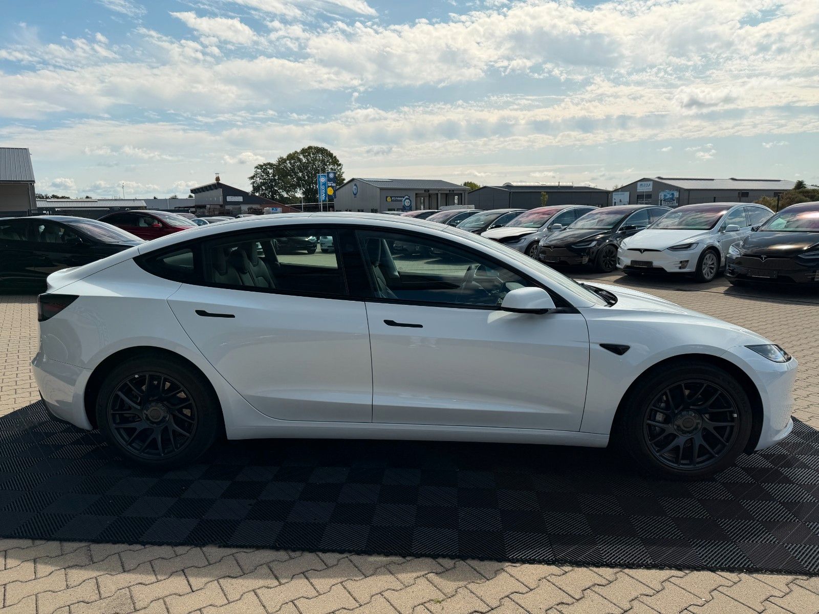 Tesla MODEL 3 HIGHLAND LR AWD ENHANCED AP 4 KI foto 12