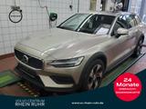 Volvo V60 Cross Country B4 AWD PLUS PANO+LM18+AHK+ - Volvo V60 Cross Country mit Panoramadach