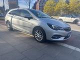 Opel Astra K Sports Tourer Elegance Start/Stop Aut. - Opel Astra mit Diesel-Antrieb: Kombi, Automatik
