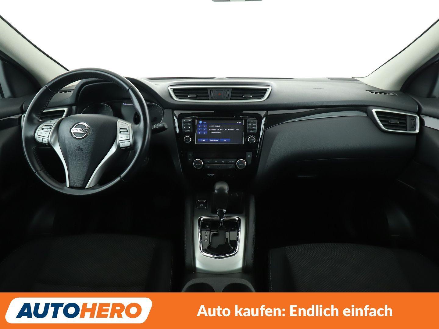 Nissan Qashqai 1.2 Acenta Aut.*NAVI*CAM*SPUR*PDC*SHZ*