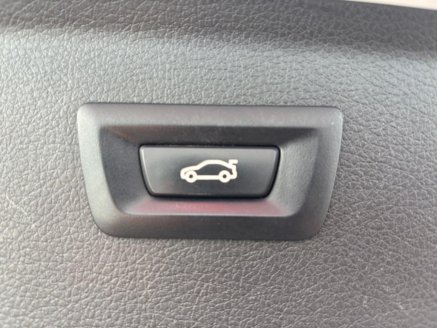 BMW 218 Active Tourer Advantage Navi El. Heckklappe, миниатюра 15