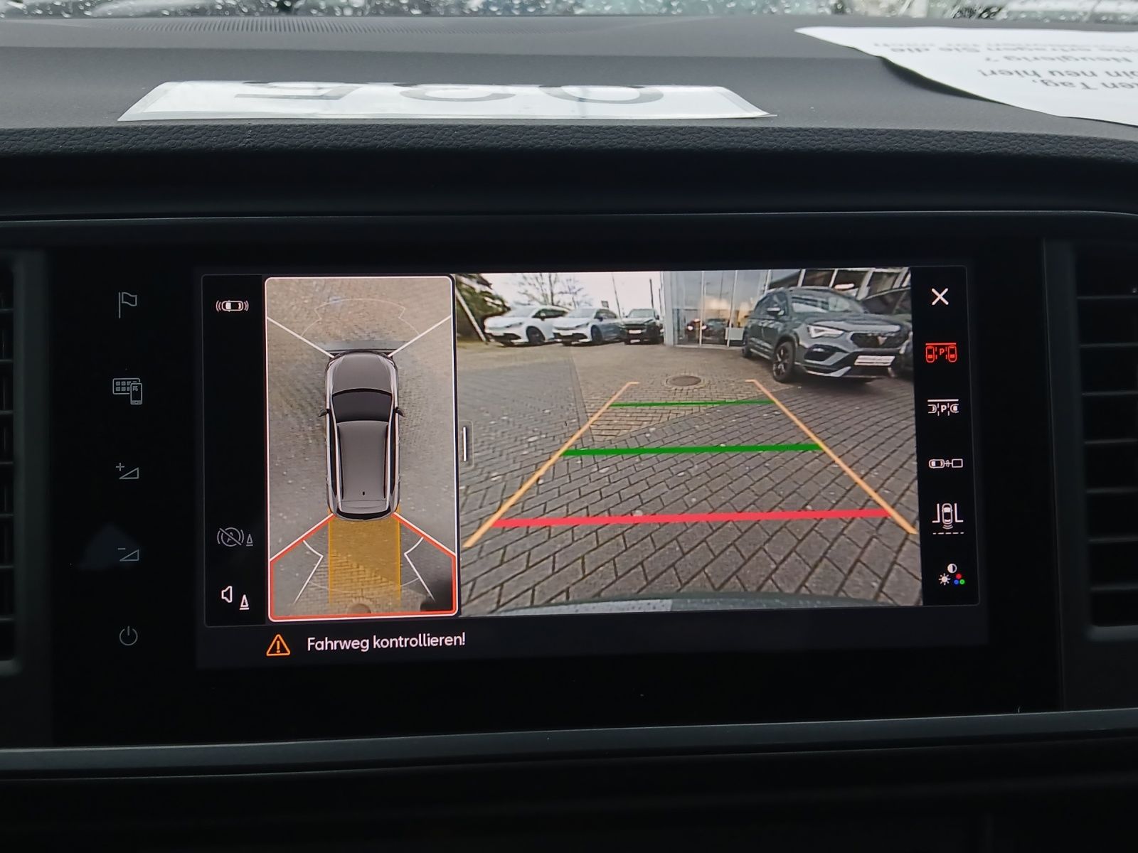 Fahrzeugabbildung CUPRA Ateca VZ 4Drive 2.0 TSI AHK Keyless Kamera