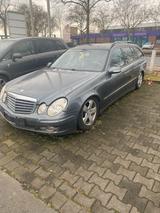 Mercedes-Benz Mercedes Benz e 320cdi - Mercedes-Benz E 320 mit Diesel-Antrieb: Kombi