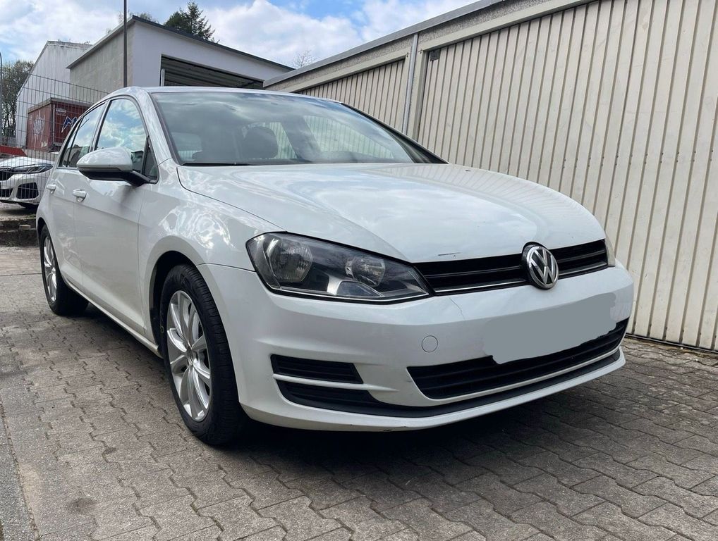 Image of Volkswagen Golf