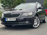 Skoda Superb 1.8 TSI Ambition Combi Ambition - Skoda Superb Ambition mit Benzin-Antrieb