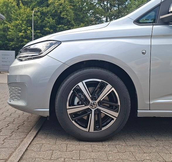 Volkswagen Caddy Style 4MOTION,AHK,7-SITZER