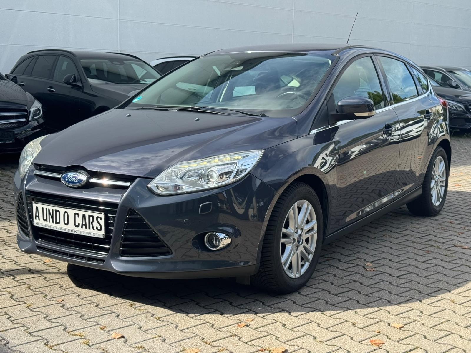Ford Focus Lim. Titanium /XENON/KAMERA/SPUR/NAVI/SHZ/