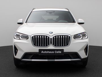 Fahrzeugabbildung BMW X3 xD20d Panoram Kamera DAB HiFi Komfort ACC 19"
