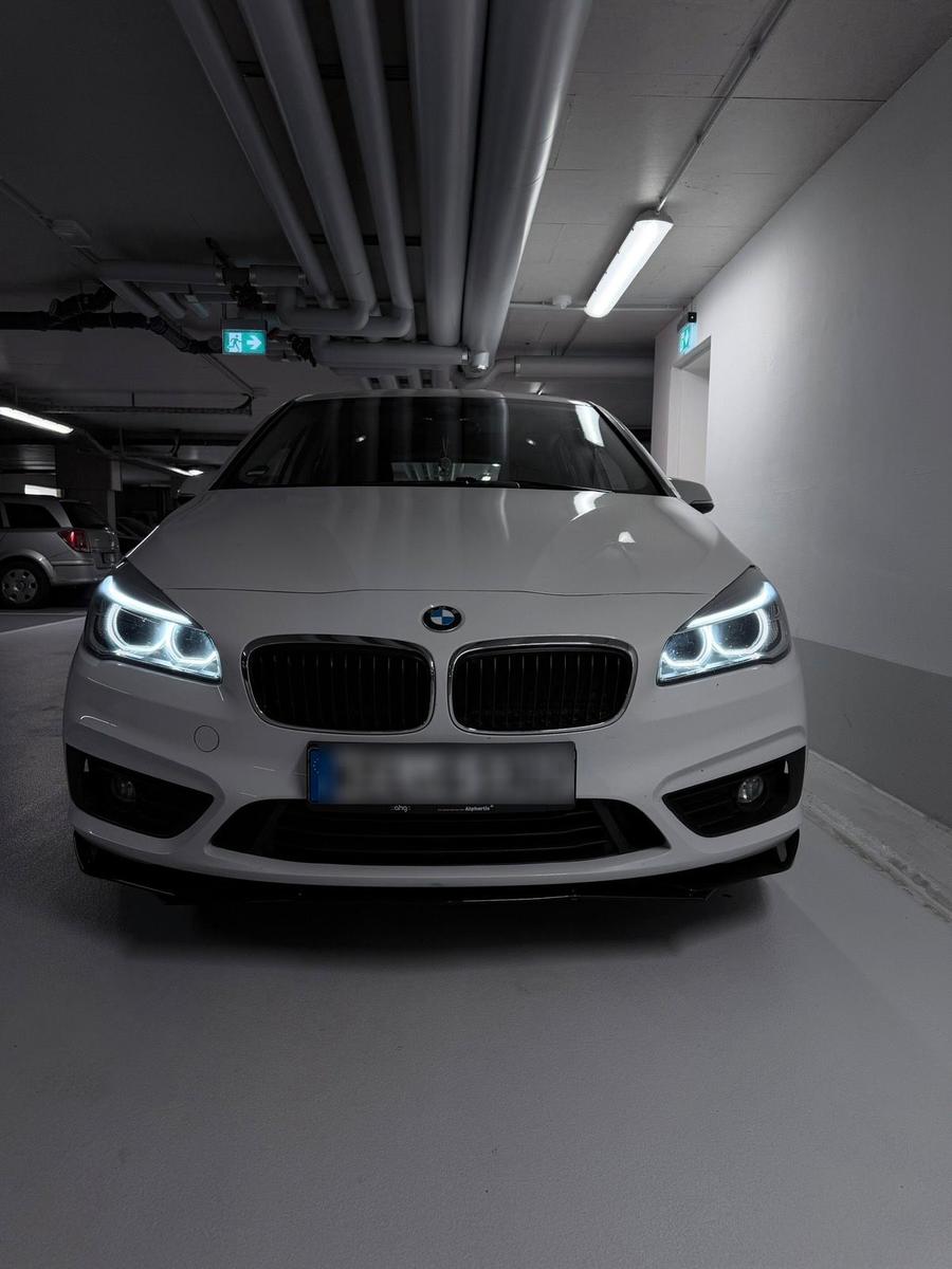 BMW 220