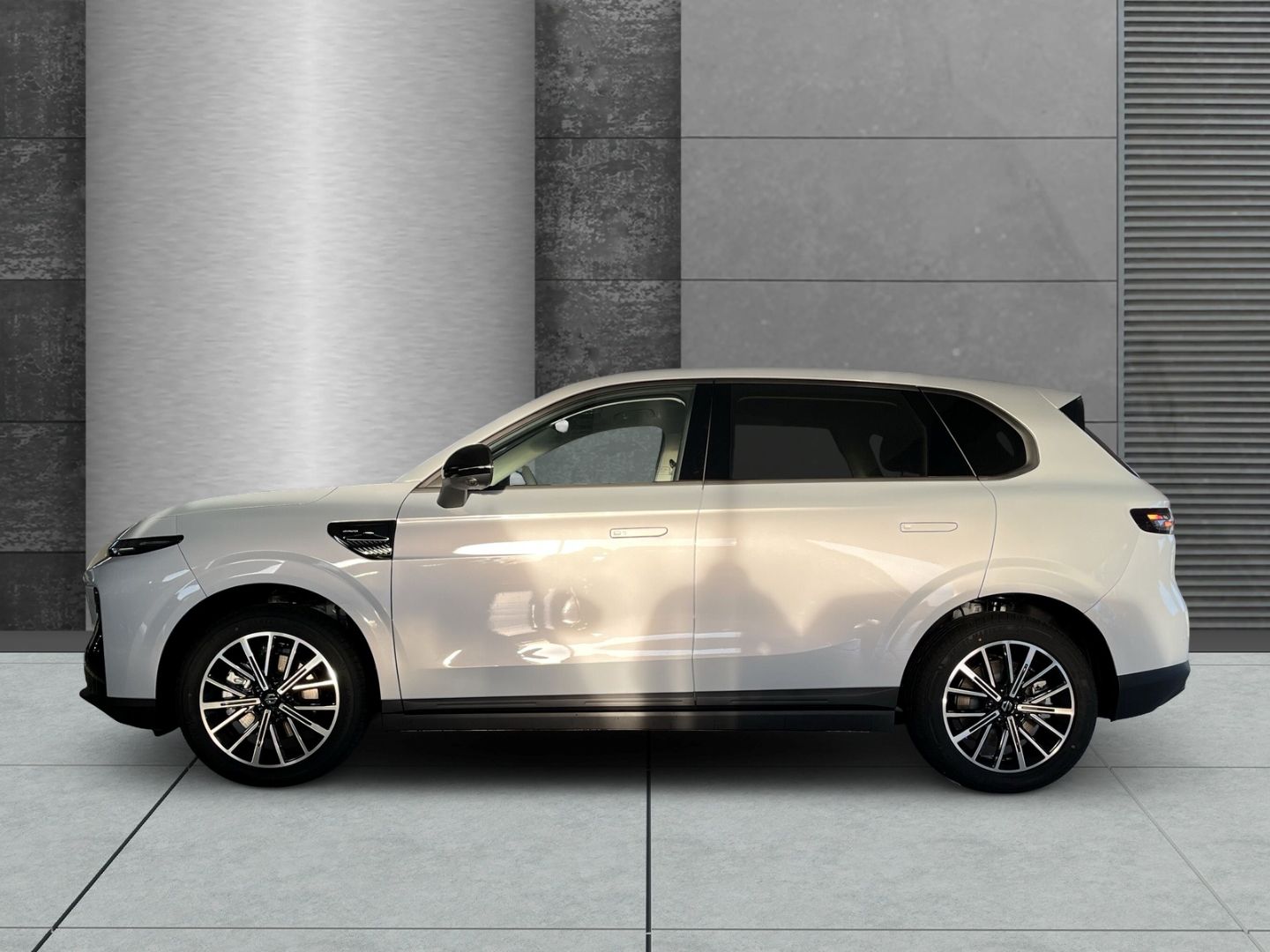 Leapmotor B10 - Bild 2