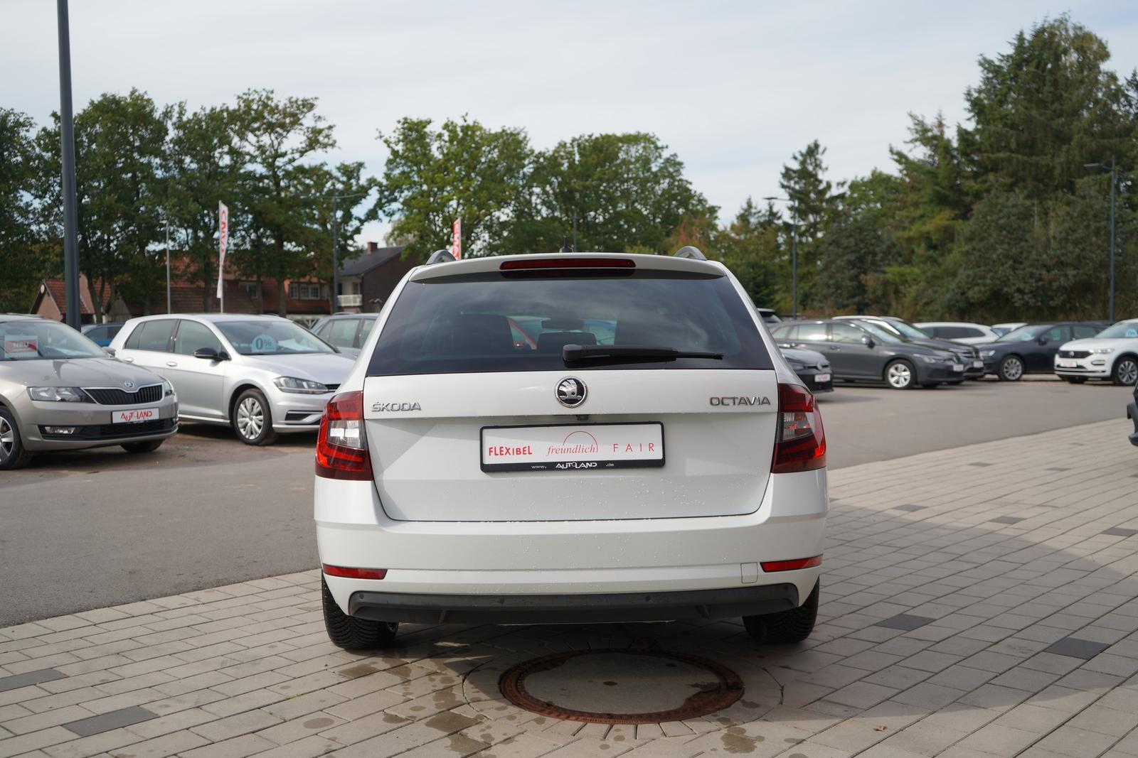Skoda Octavia 1.6 TDI Premium Edition Panorama ACC LED