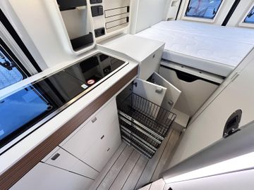 Westfalia Columbus 600 D 140PS Automatik LED Lithium Solar