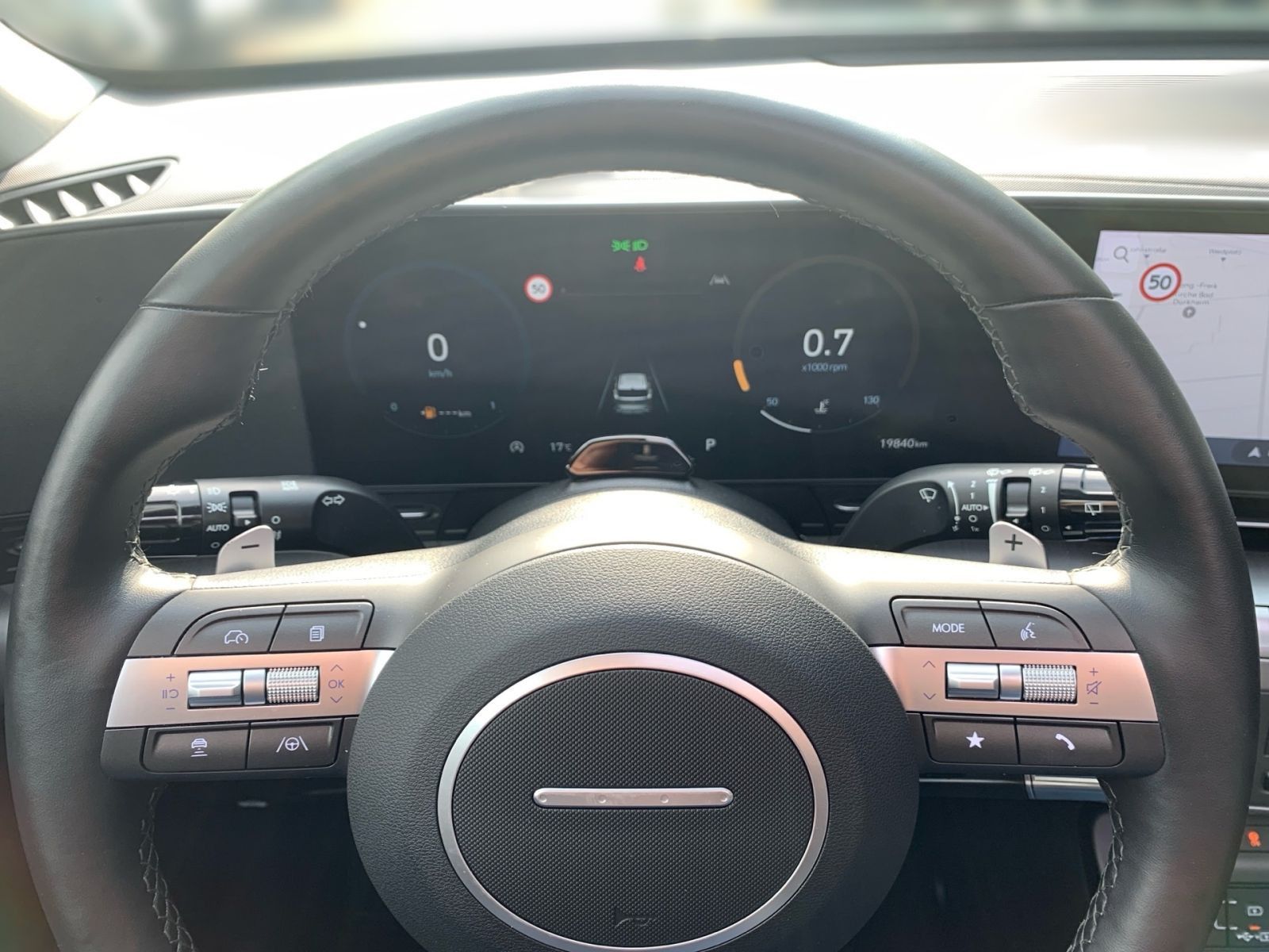 Fahrzeugabbildung Hyundai KONA 1.6 T-GDI 7-DCT Prime el.SD Leder
