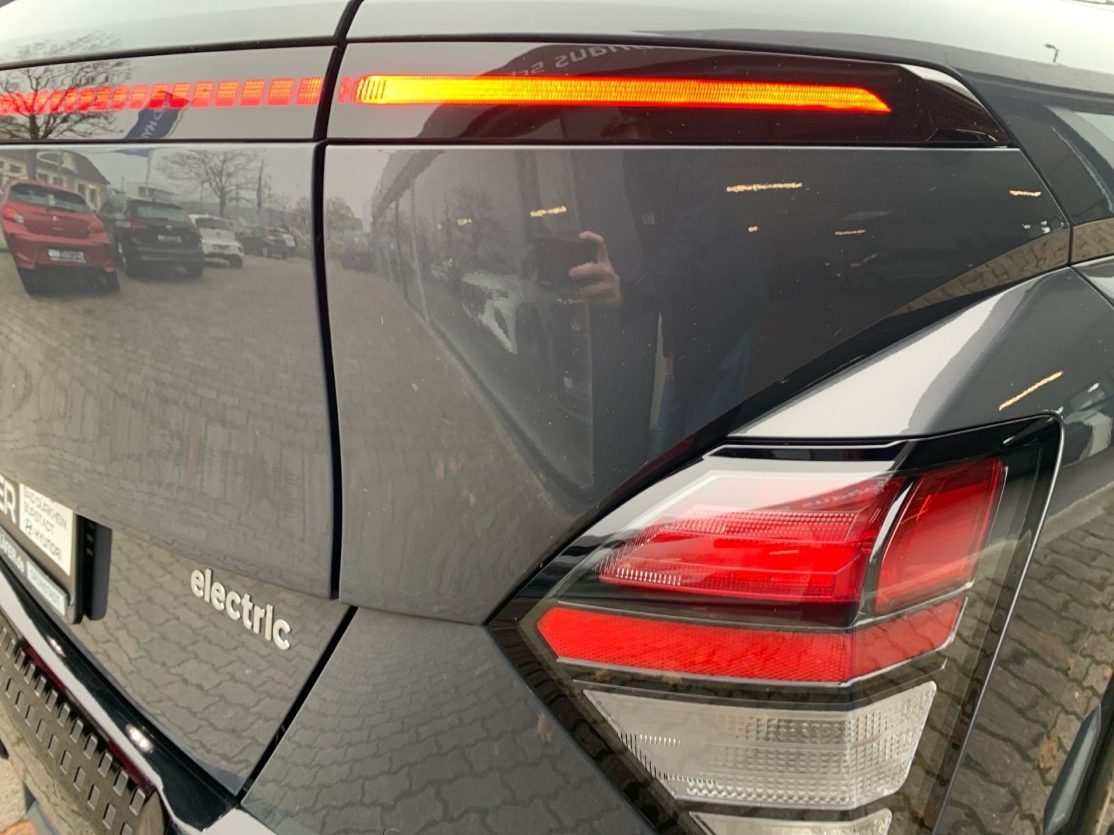 Fahrzeugabbildung Hyundai KONA Advantage Navi Allwetterreifen