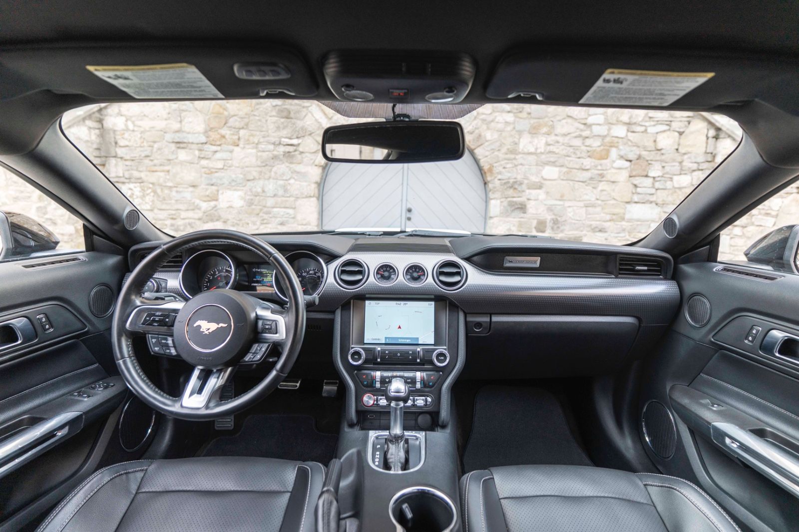 Fahrzeugabbildung Ford Mustang 5.0 GT  LED KAM NAV  SHZ SZK LEDER