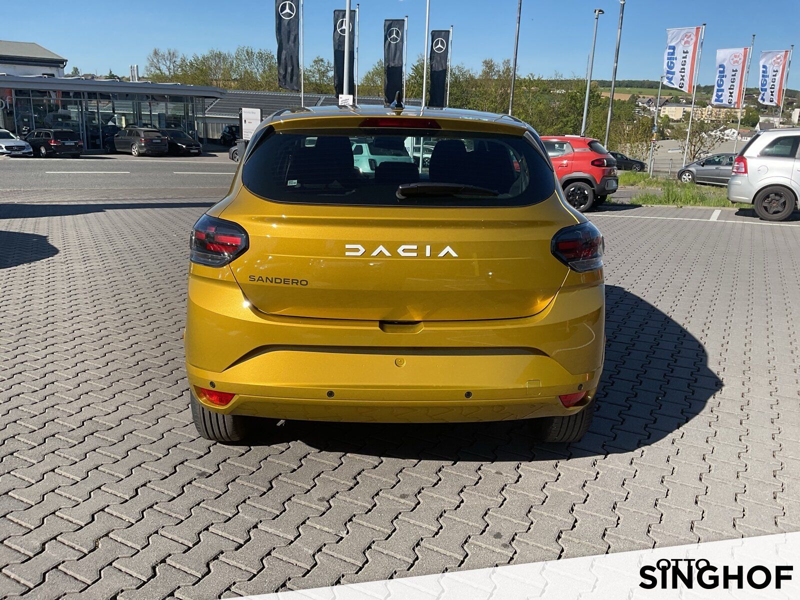 Fahrzeugabbildung Dacia Neuer Sandero Expression TCe 100