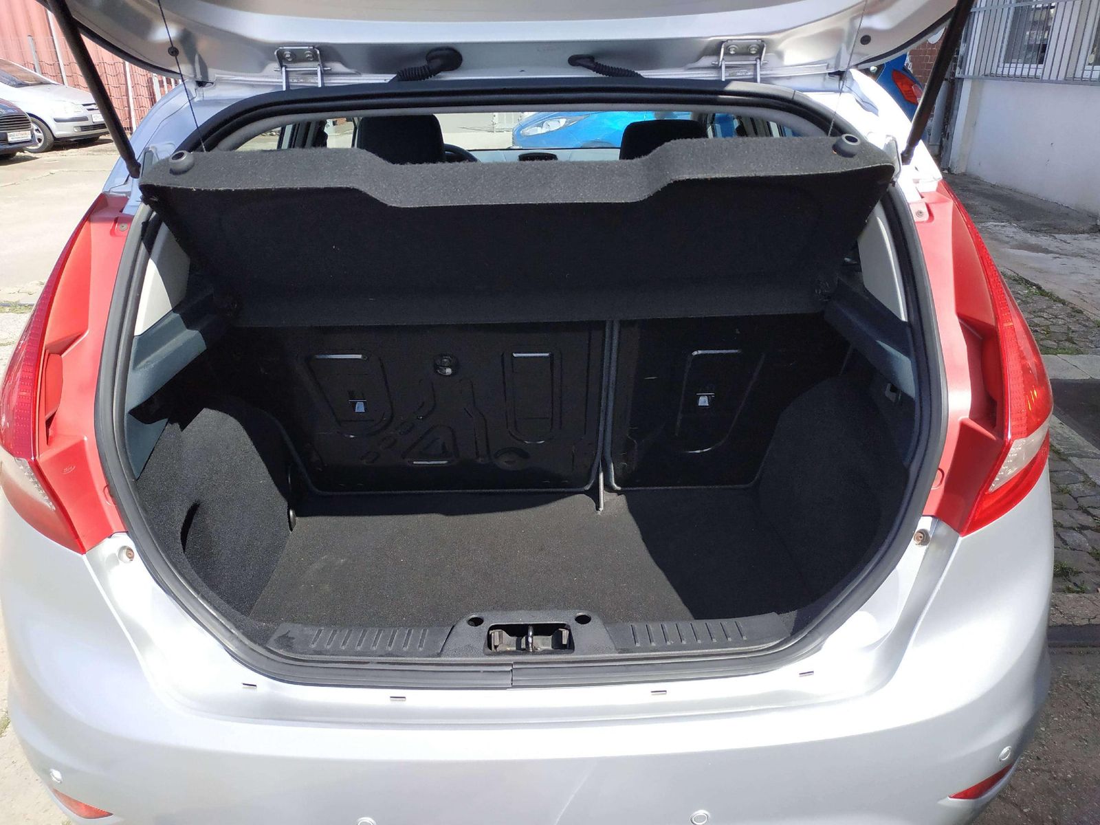 Fiesta Trend/ Automatik/ TÜV NEU/ neue Allwetter – Bild 9