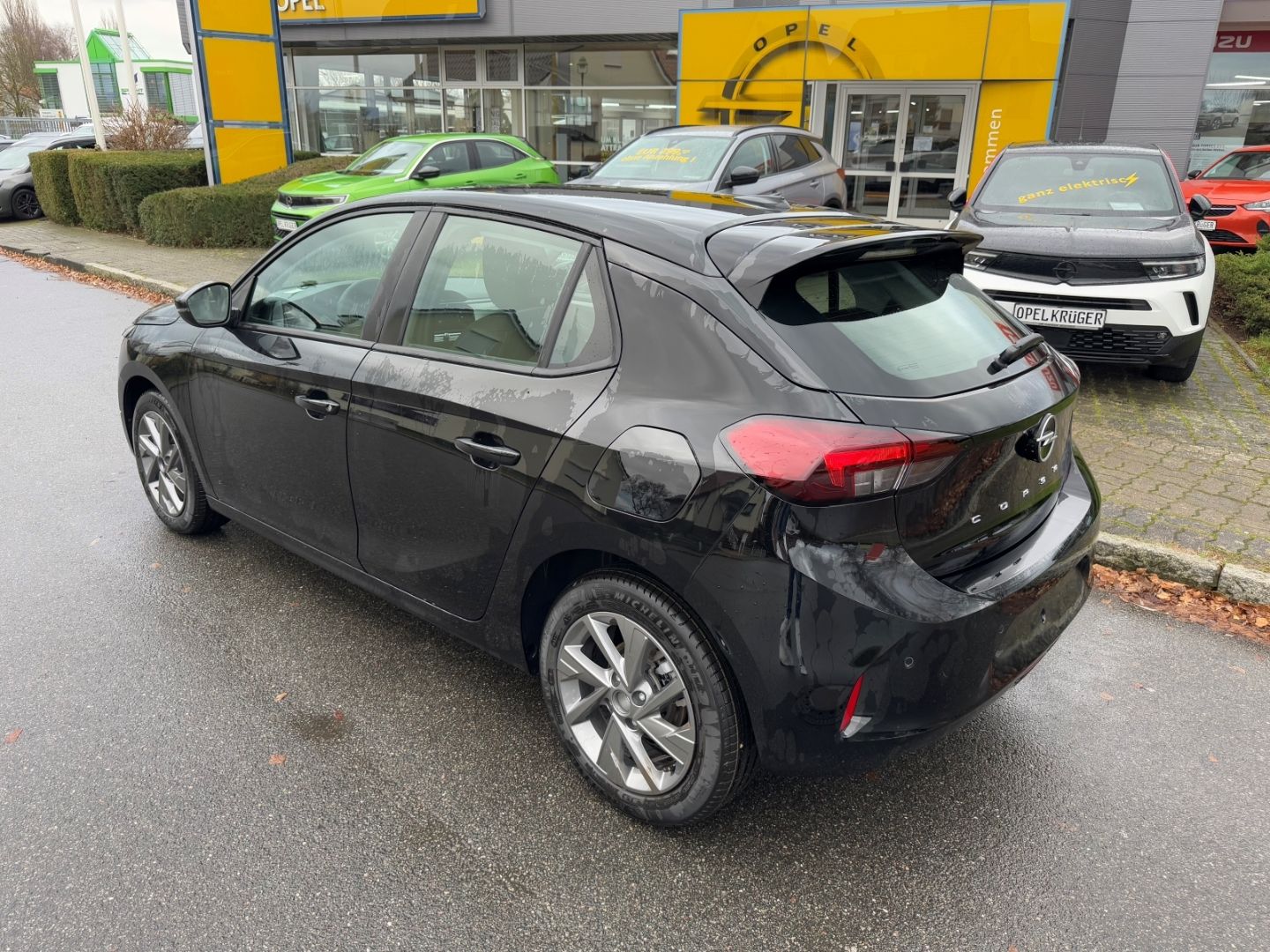 Fahrzeugabbildung Opel Corsa F 1.2 Turbo mit Sitz- und Lenkradheizung