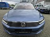 Volkswagen Passat 2,0 TSI Comfortline BMT Navi,LED,Kamera - Volkswagen Passat Variant: Blau