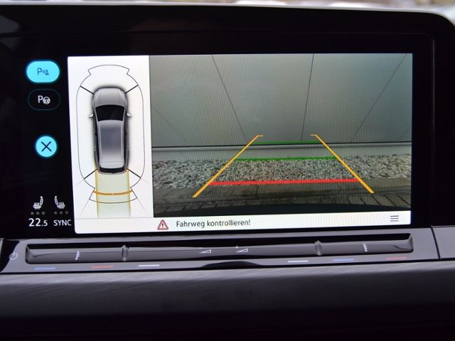 Golf VIII Variant 1.5 TSI Style MATRIX/17-ZOLL/K