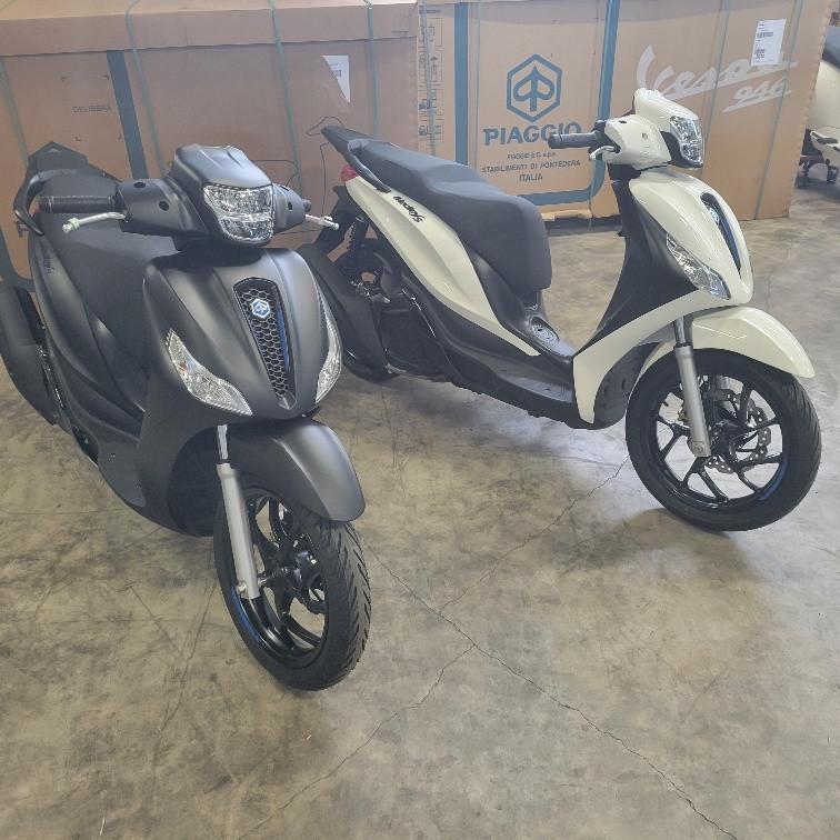 Piaggio Medley 125 S + 5 Jahre Garantie !  Versand !