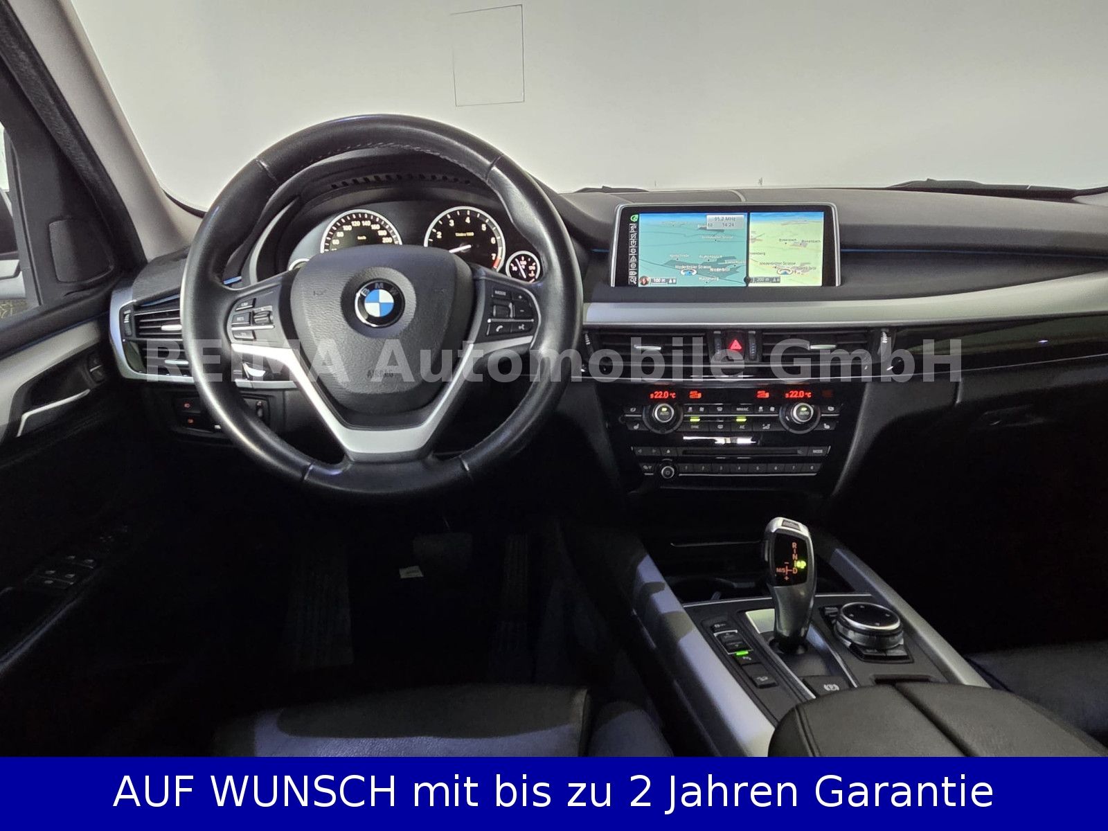 Fahrzeugabbildung BMW X5 xDrive 35 i, LED, HUD, Leder, Soft Close