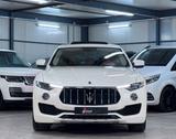 Maserati Levante S Q4 PANO*H&K*AIR*CRBN*360*LANE - Maserati Levante in Frankfurt (Main)