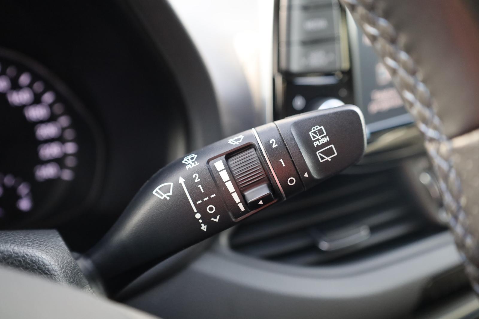 Hyundai i30 1.4 T-GDI Passion + LED Navi Kamera DAB USB