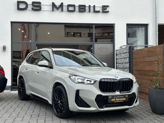 BMW X1 30 e xDrive M Sport HUD/Pano/Aktivsitze