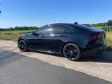 Jaguar XE P300 R-DYNAMIC BLACK AWD R-DYNAMIC BLACK - Jaguar: X300
