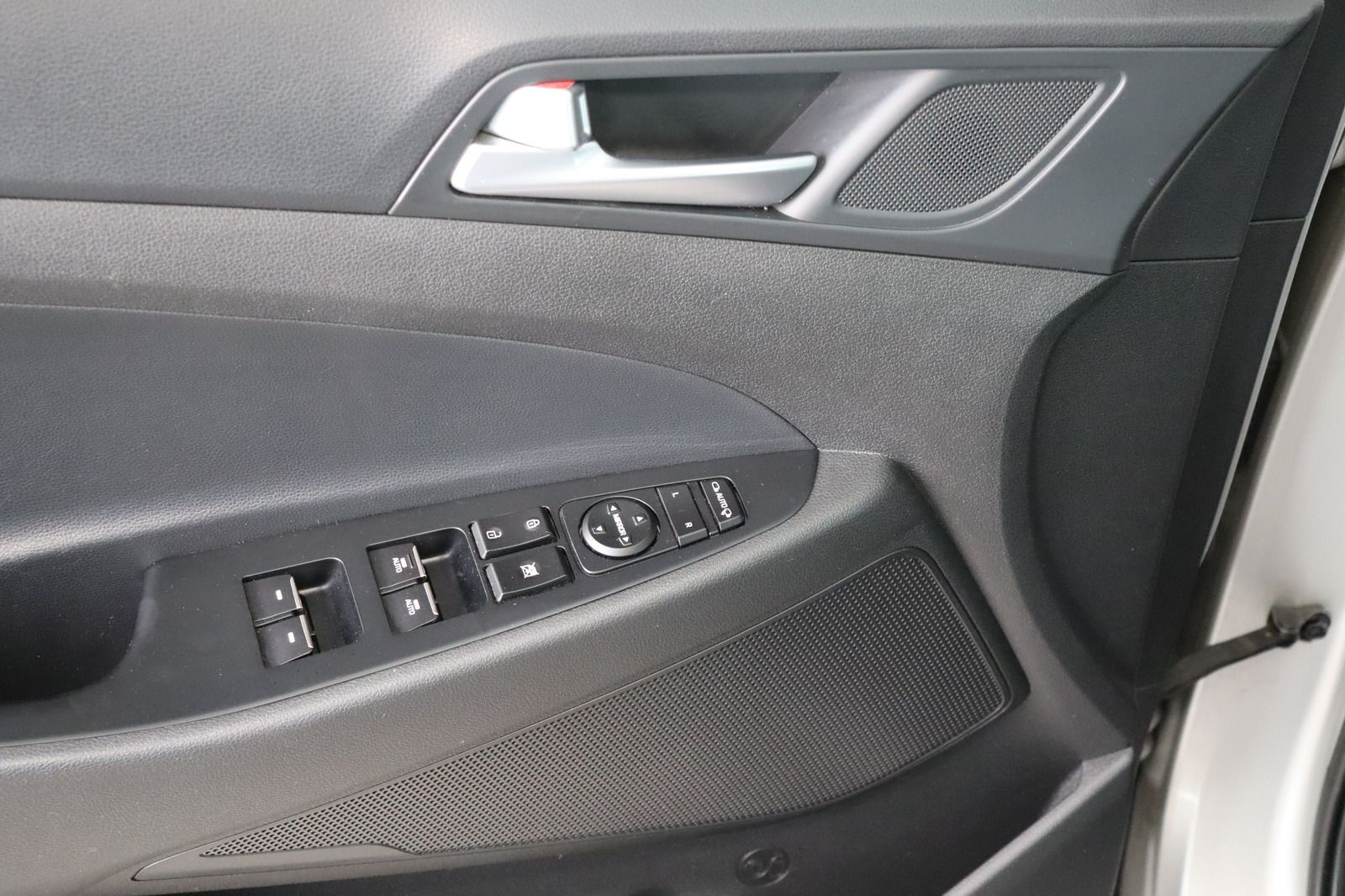 Fahrzeugabbildung Hyundai Tucson FL 1.6 Turbo 7-DCT Trend
