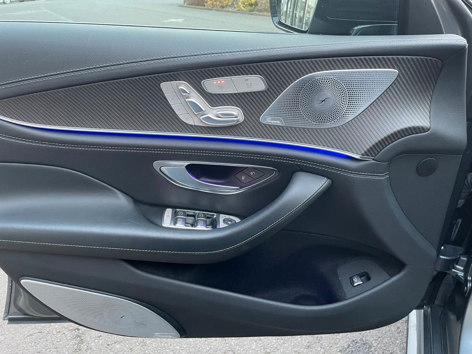 Fahrzeugabbildung Mercedes-Benz AMG GT 53 4M AirM+StdH+Burm3D+360°+PAGA+HUD